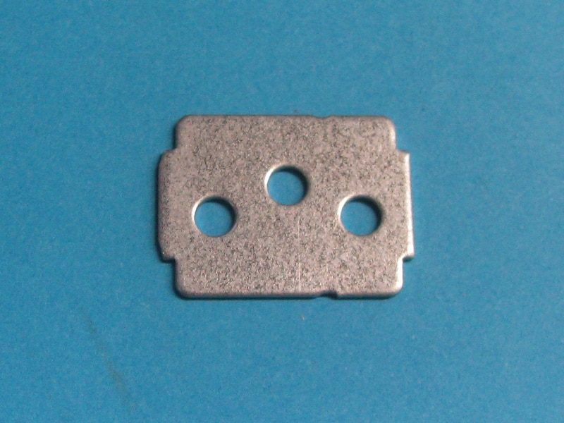 Sütőzsanér rögzítő lemez