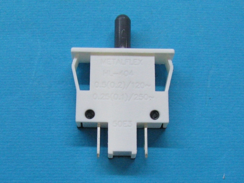 Hűtő világítás kapcsoló