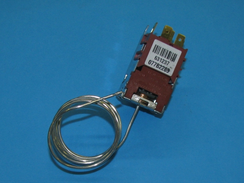 Fagyasztó hőfokszabályzó (érzékelő hossza: 110 cm)