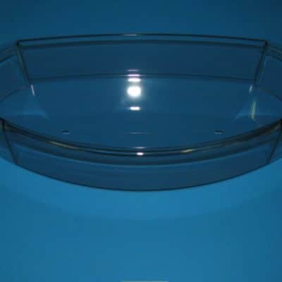 Hűtőajtóba italtartó