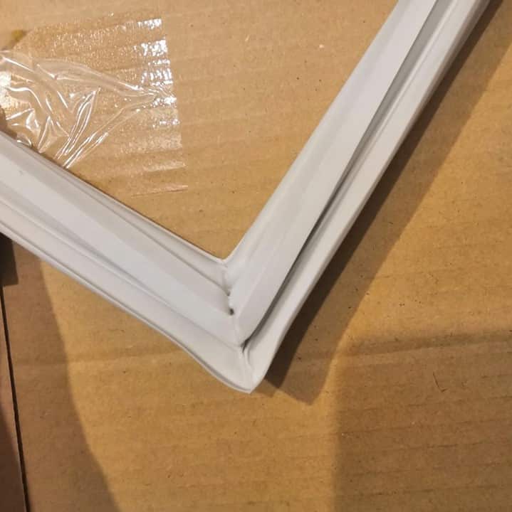 Hisense / Gorenje hűtő mágneses profilgumi (világos szürke színű)