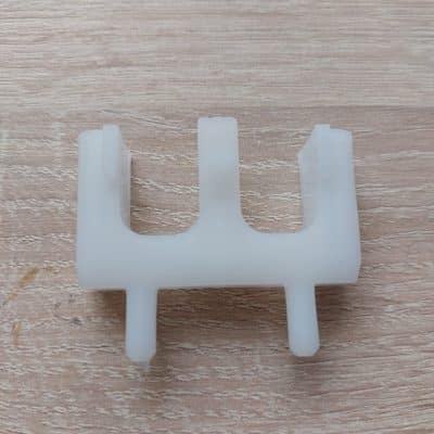 Fagyasztó ajtóban rögzítő stift