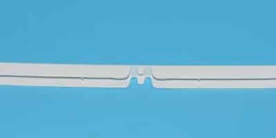 Hűtő /fagyasztó belsejében hűtőrácstartó műanyag