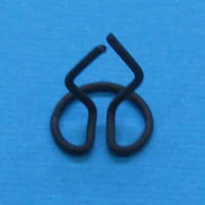 Tepsi tartó előlap rögzítő kapocs