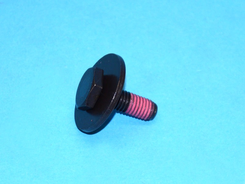 Mosógép nagy szíjtárcsa rögzítő csavar