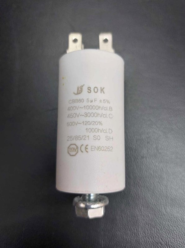 Kondenzátor műanyag (5 μF ) páraelszívóhoz