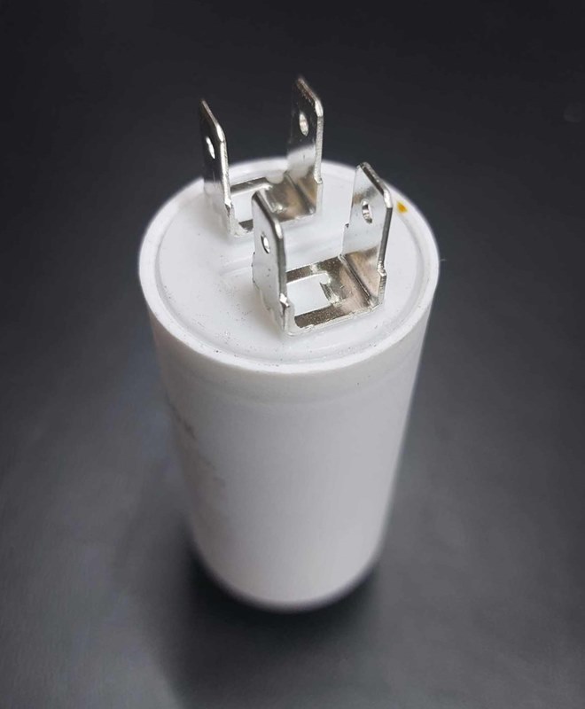 Kondenzátor műanyag (5 μF ) páraelszívóhoz - Image 3