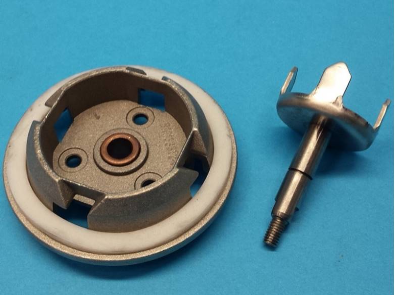 Kenyérsütő géphez keverő lapátot meghajtó tengely - Image 2